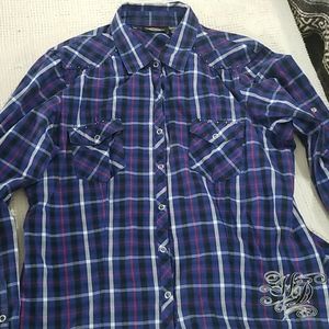 Ladies long sleeve button down plaid shirt